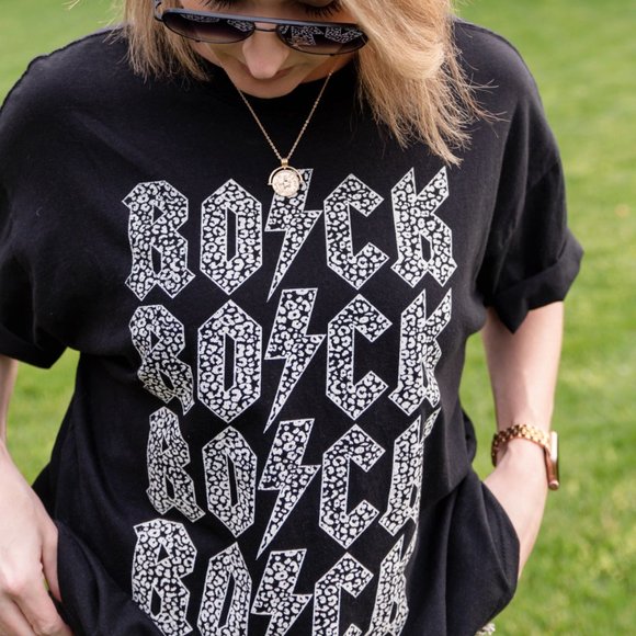 ROCK Graphic Tee - Picture 6 of 6